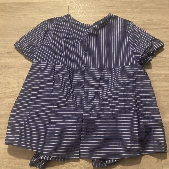 Lush blue with white stripes short sleeve cropped tied front size XS - Picture 2 of 6